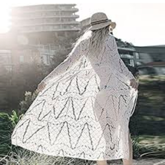 Pink Beach Cover-up🩷 - Picture 5 of 7